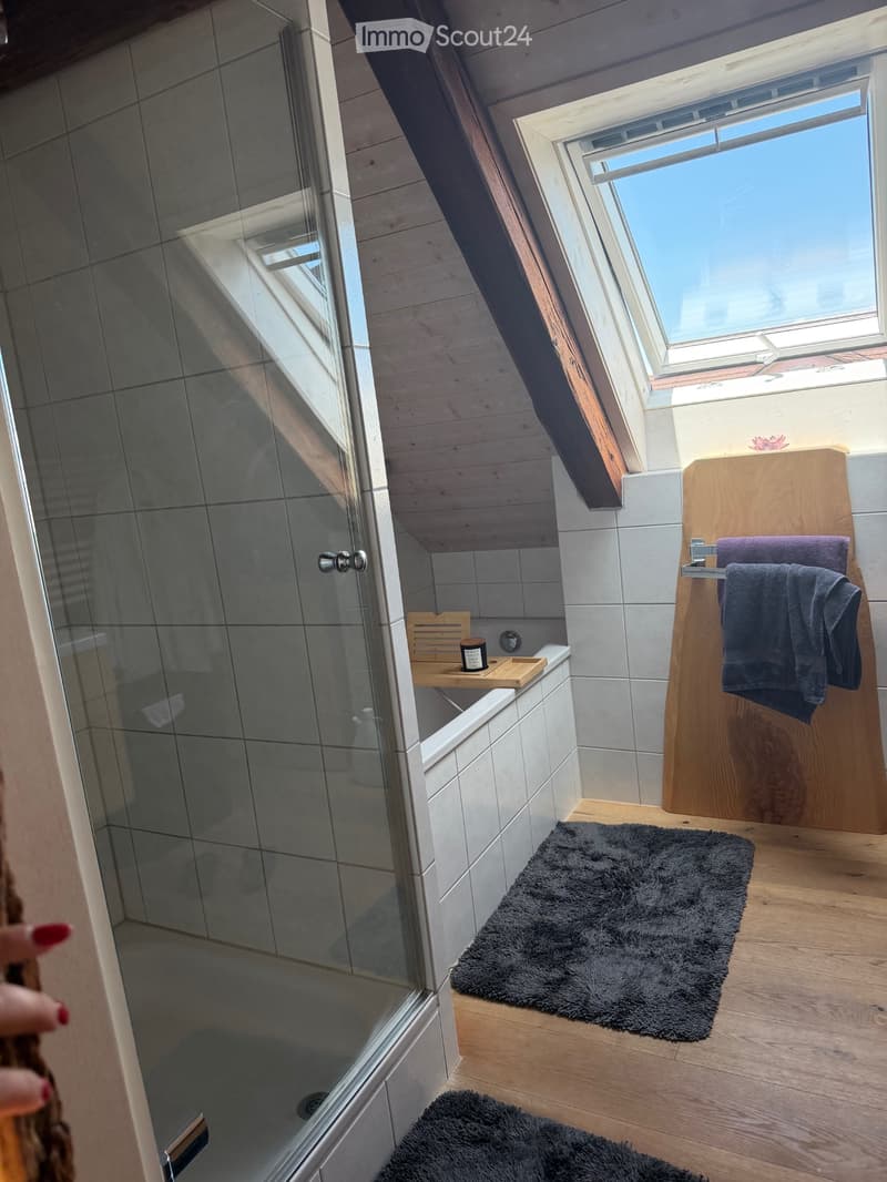 Accogliente appartamento mansardato di 2,5 locali con sauna privata (4)