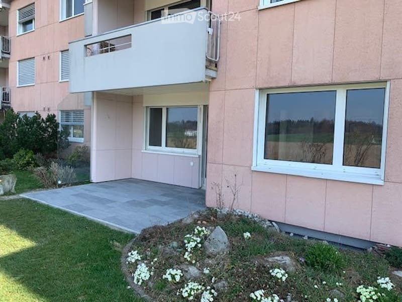 Charming 3.5 room apartment with great view (1)