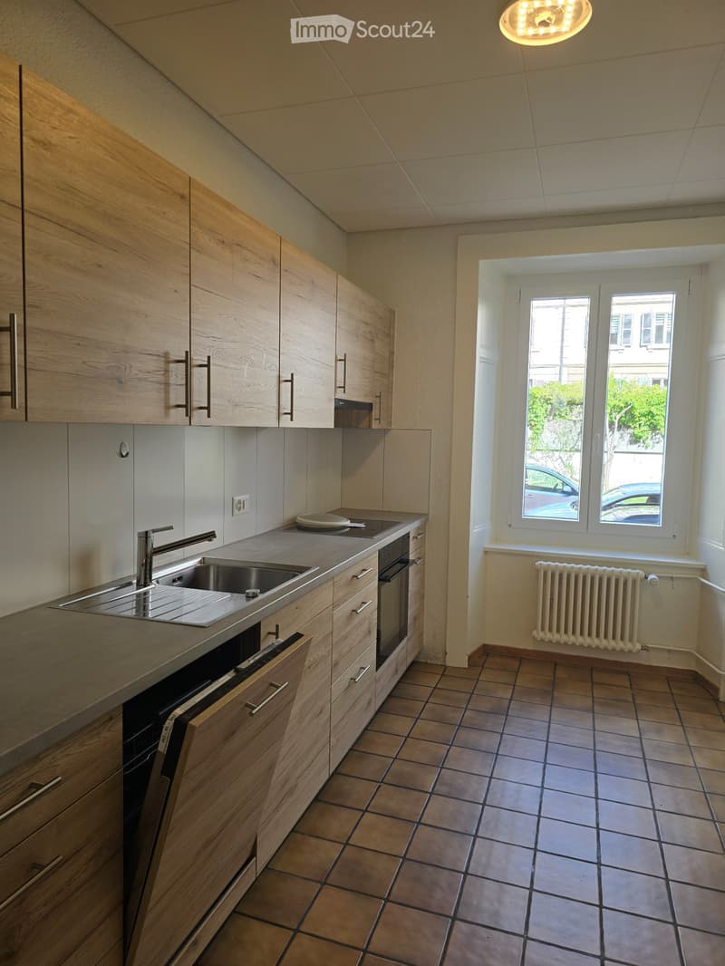 Zu vermieten Charmant 3, 5 Zimmer La Chaux-de-Fonds (3)