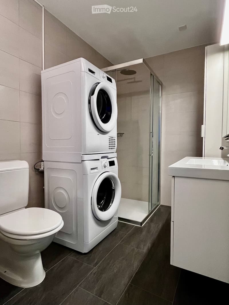 2.5 rooms with independent entrance, garden and parking space (5)
