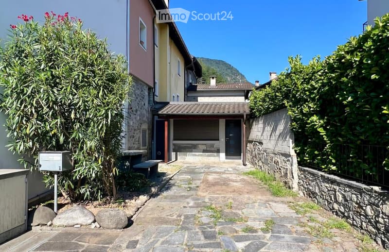 Core House - 2.5 rooms with private garden and parking (1)