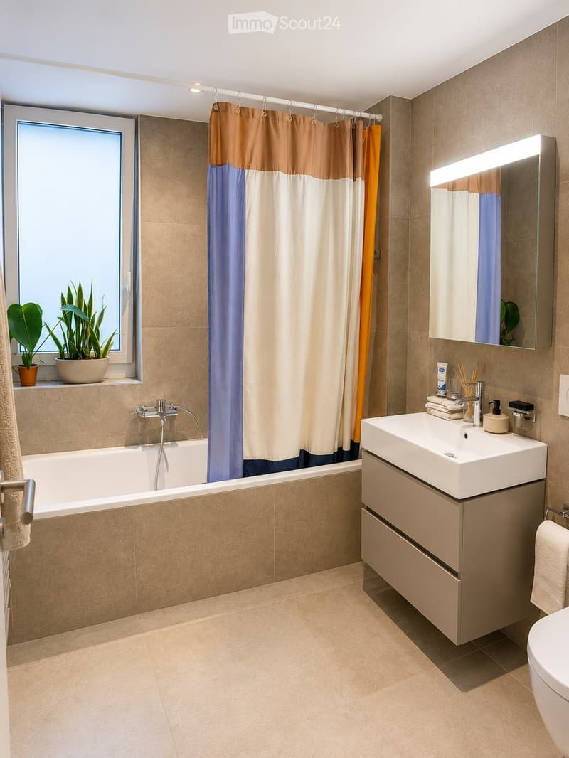 Apartment with panoramic view of Lake Neuchâtel (1)