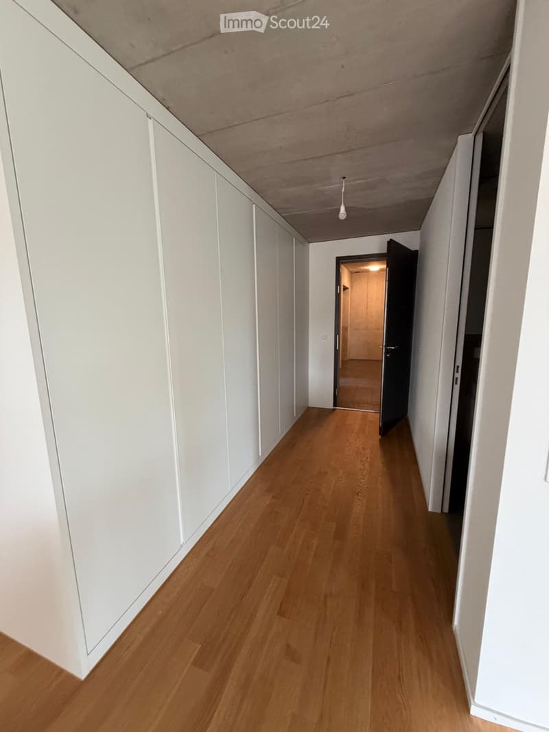 Modern living with a far-reaching view: Bright 4.5-room apartment (8)