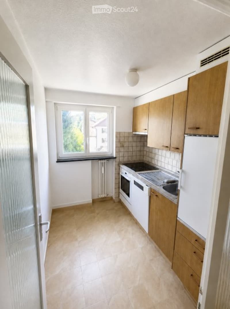 Bright 2.5-room apartment with balcony and parking space - 01.10.26 (5)