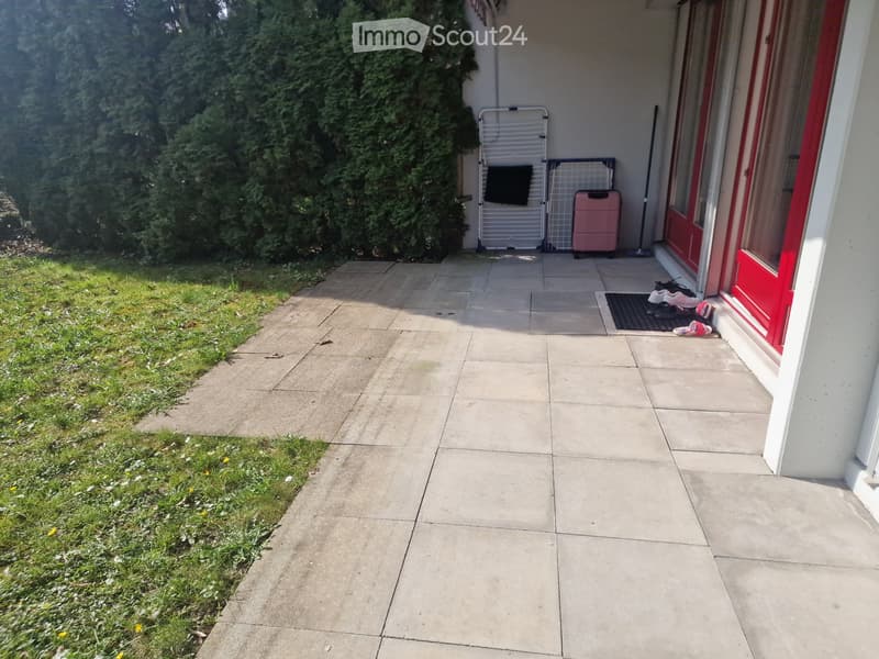 Garden Apartment (2)