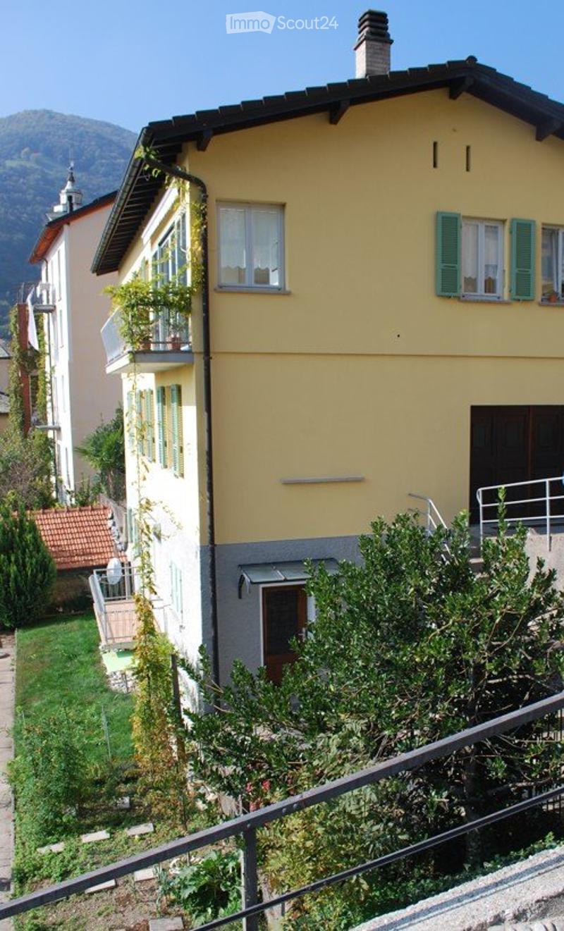 Verkauf eines Hauses mit 3 Wohnungen in Bruzella (3)