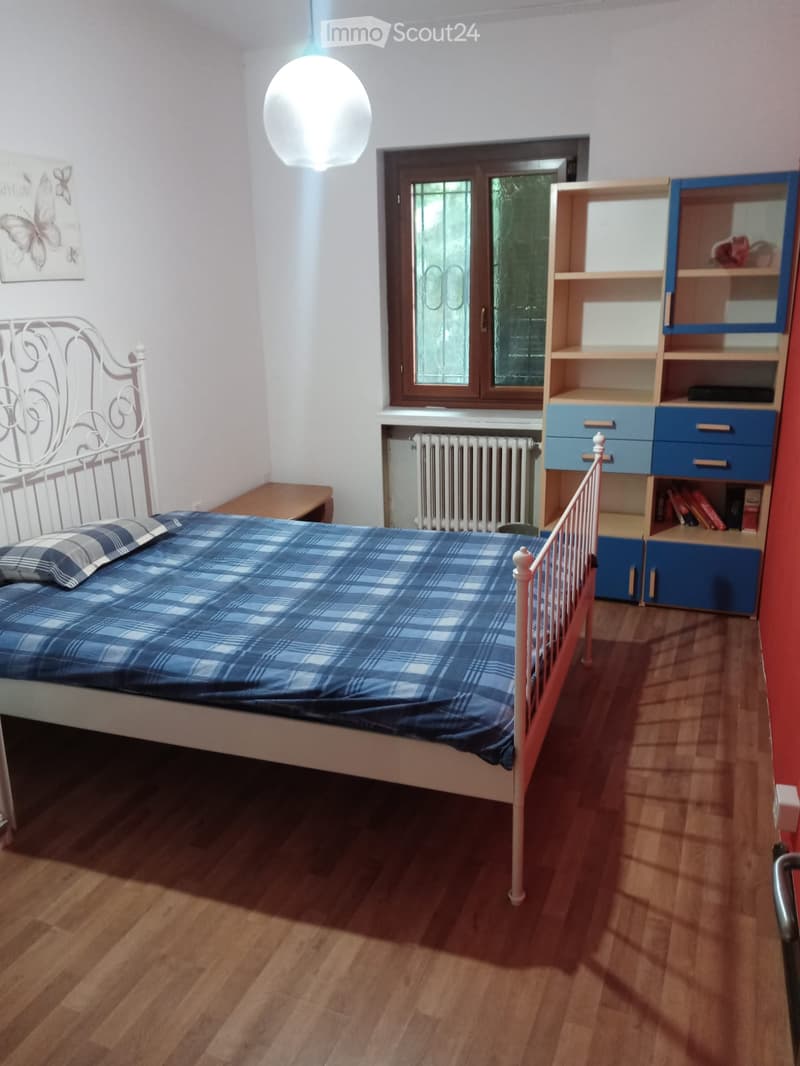 Verschiedene Zimmer in Lugano (4)