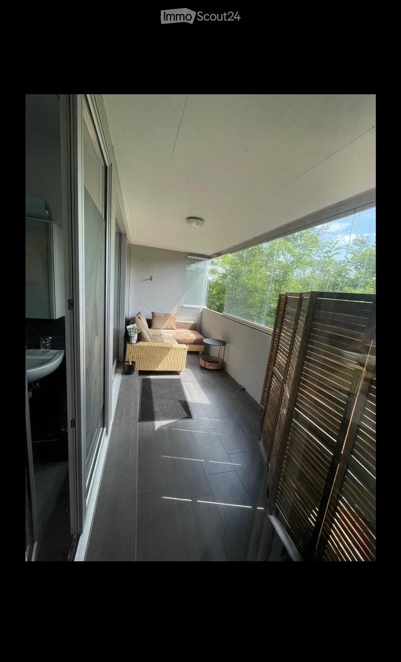 Geräumiges Zimmer mit eigenem Badezimmer in moderner Wohnung (4)