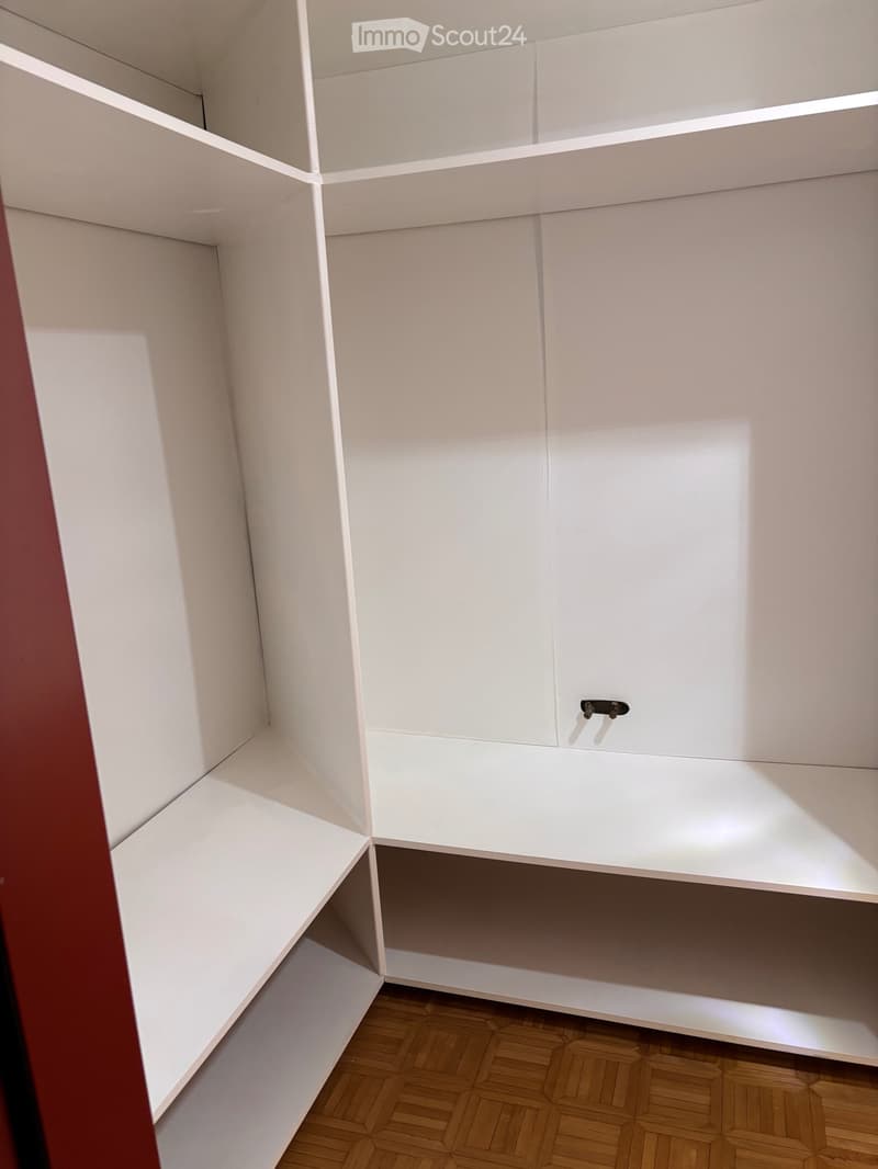 Appartement en attique à louer, 150 m2 avec terrasse (2)