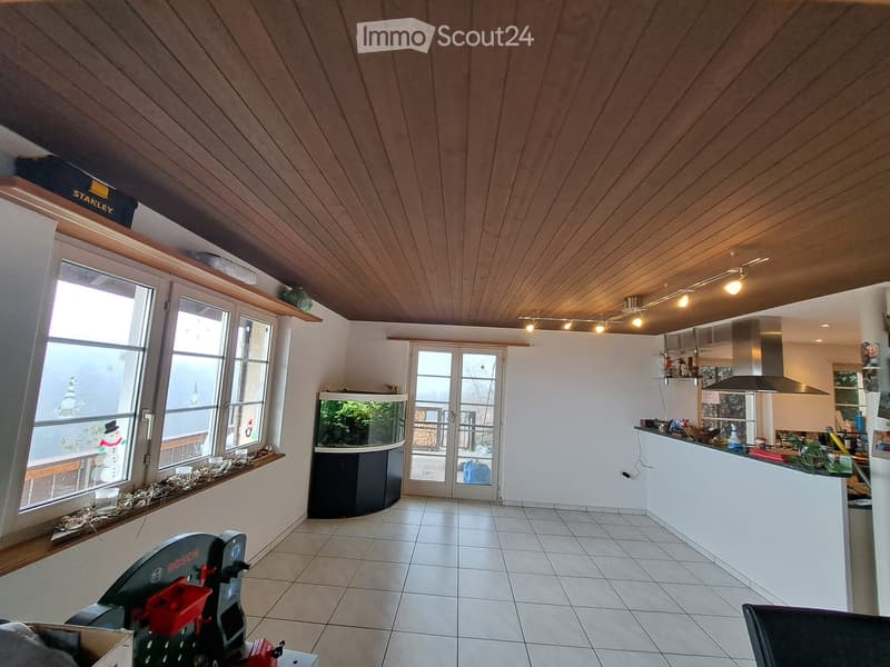 House with stable and large grounds for rent (4)