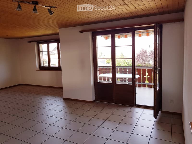 Appartement 4 ½ pièces, ensoleillé, situé dans un quartier calme (3)