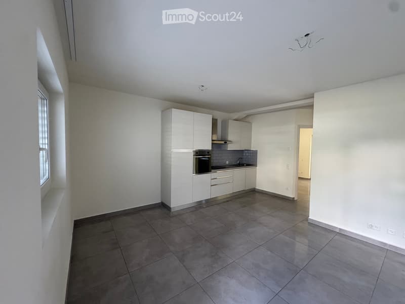 Rent - 3.5 rooms on the ground floor (1)