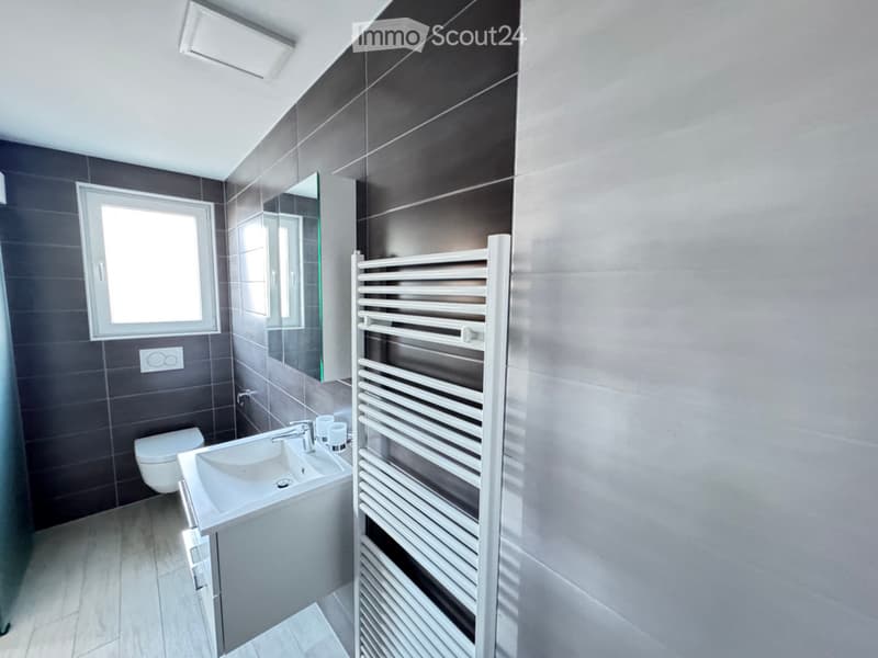 4.5 rooms, 1 month free - 1'550(+150.-) 2 parking spaces included (5)