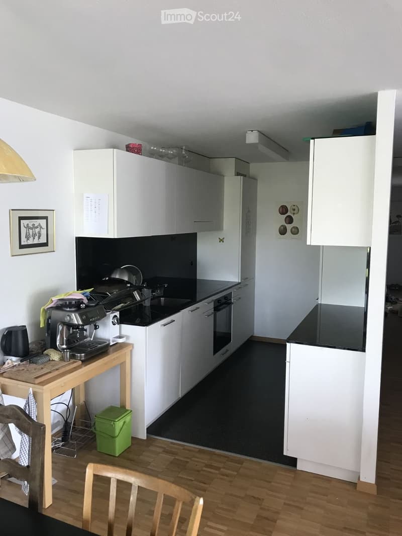 Geräumige, erschwingliche 4.5-Zimmer Wohnung in Bern (2)