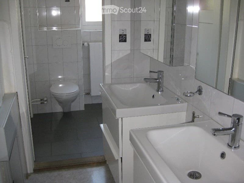 Grand appartement 3.5 pièces (2)