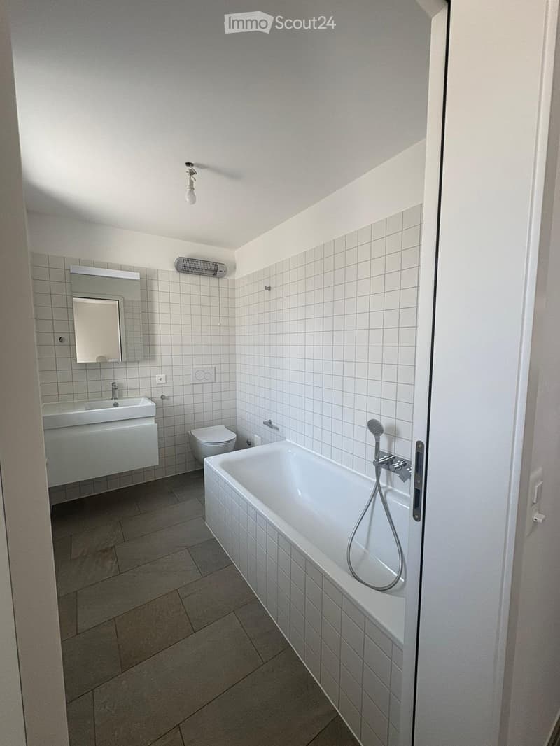 Wohnung mit 3.5 Zimmern im Zentrum von Savosa (4)