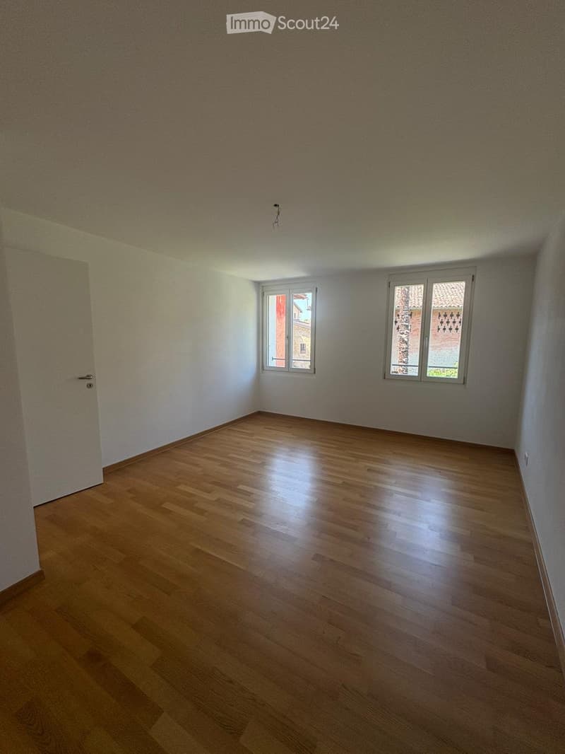 Wohnung mit 3.5 Zimmern im Zentrum von Savosa (5)