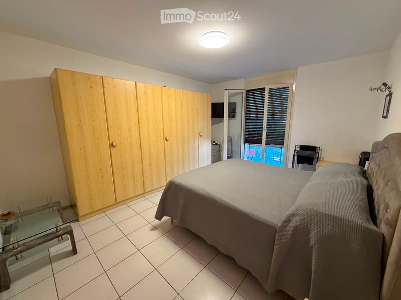 Affittasi ampio 3.5 con giardino privato (1)
