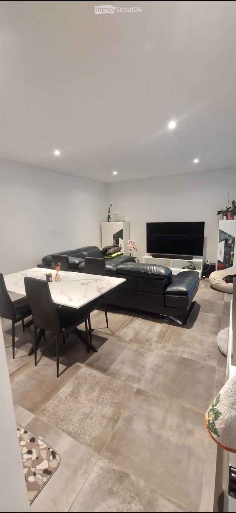 Subventionierte 2.5-Zimmer-Wohnung mit Traumterrasse (4)