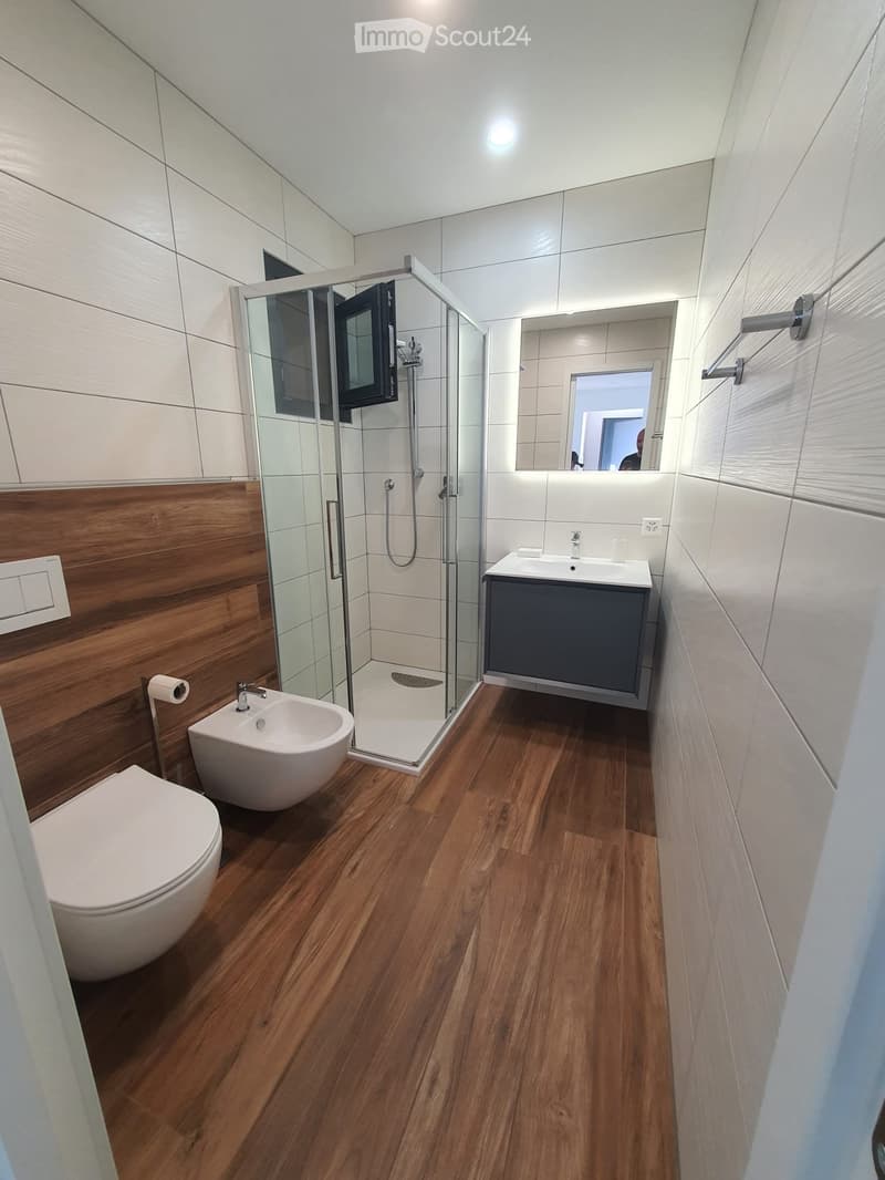 Wohnung mit 2,5 Zimmern, möbliert (5)