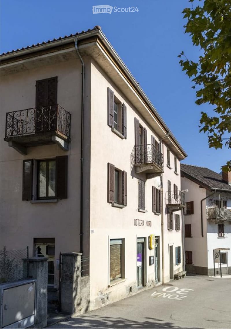 Haus in Bzu verkaufen - Da vendere casa a Bellinzona (2)