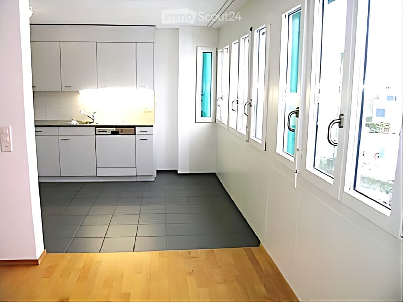 Helle grosse Wohnung in Dottikon (159m2 BNF) (4)
