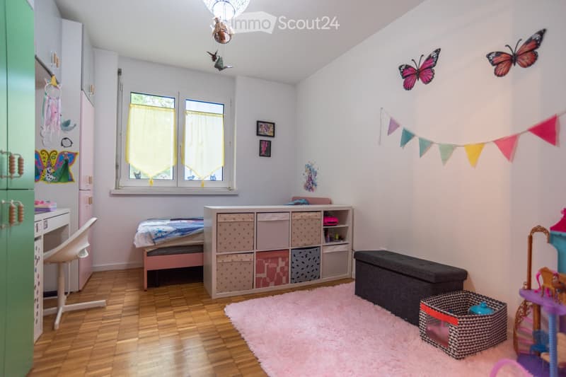 Helles 4.5-Zimmer-Apartment in strategischer Lage (3)