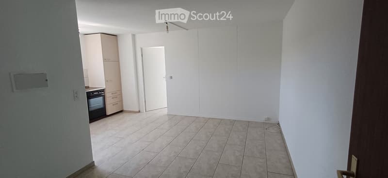 Appartement simple au 1er étage d'un immeuble MFH (5)