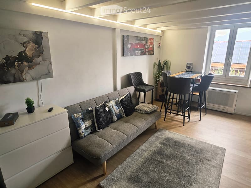 Bezaubernde Dachgeschosswohnung eingerichtet, romantisches und modernes Refugium (3)