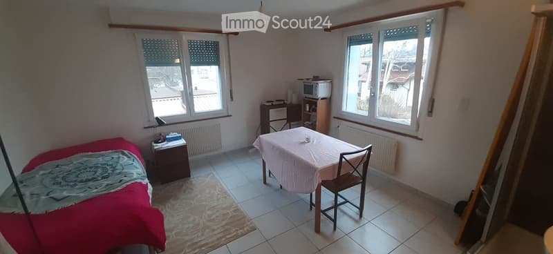 Zu vermieten möbliertes Zimmer im Sentier (3)