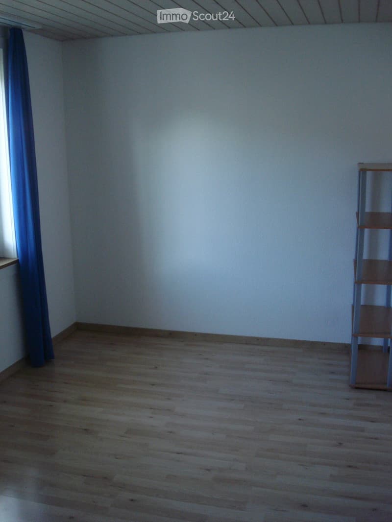 WG-Zimmer zu vermieten (2)