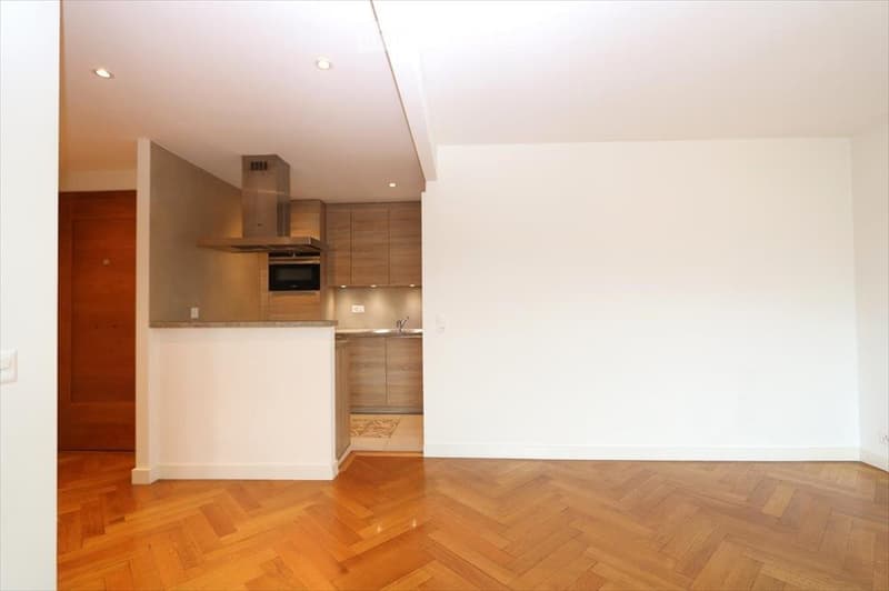 2.5-room apartment on the top floor in Champel-Florissant (3)