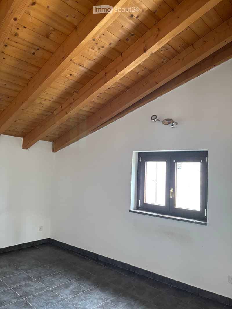 Ligornetto | Duplex 5.5, 3 Schlafzimmer, Parkplatz, Nebenkosten inkl. (5)