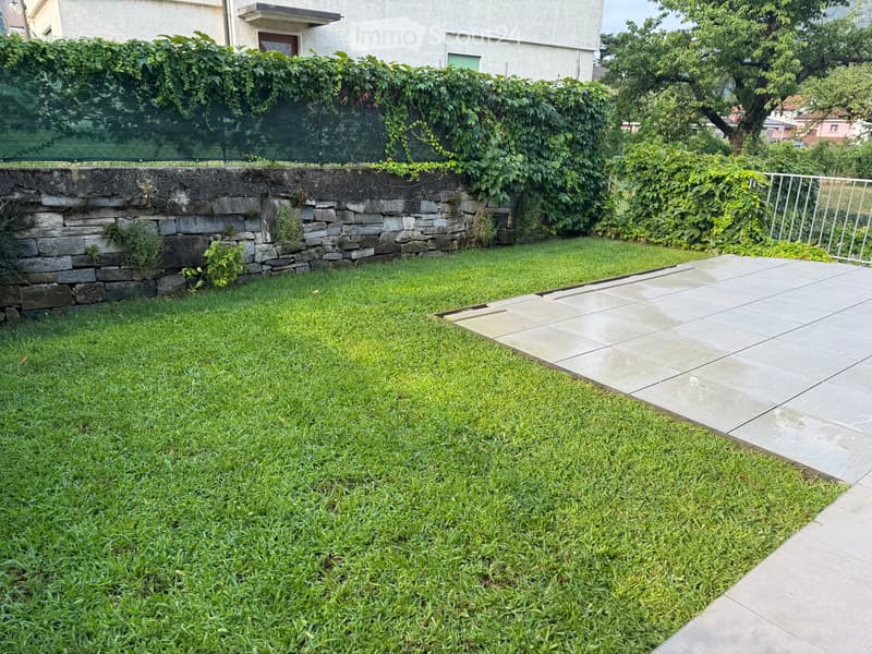 Arbedo 3.5 Zimmer Wohnung im EG mit Terrasse und Garten (4)
