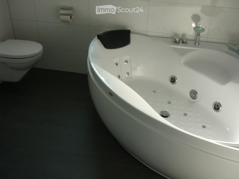 Great 3.5 room apartment on the 2nd floor (4)