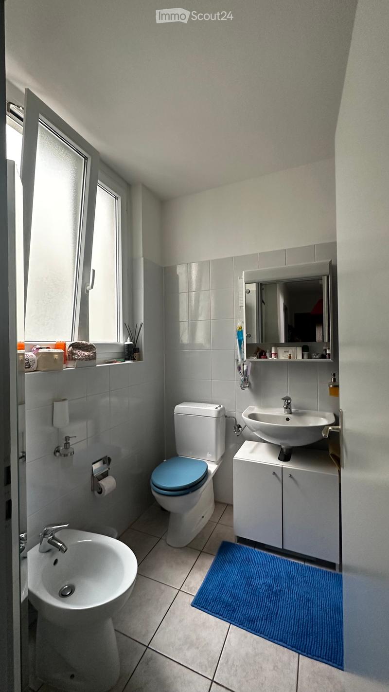 Subentrante appartamento 2.5 a Lugano zona USI (4)