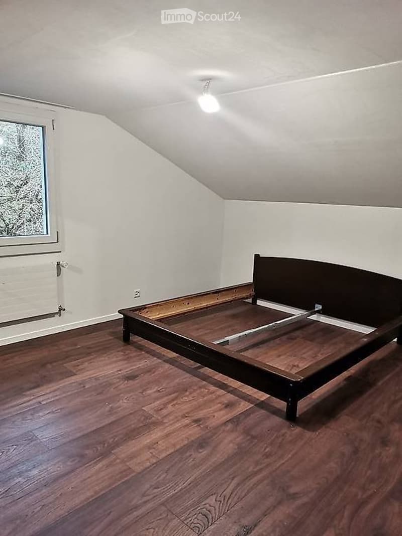 Chambre en colocation dans une maison de résidence luxueuse - connexion aux transports en commun vers Lucerne (1)