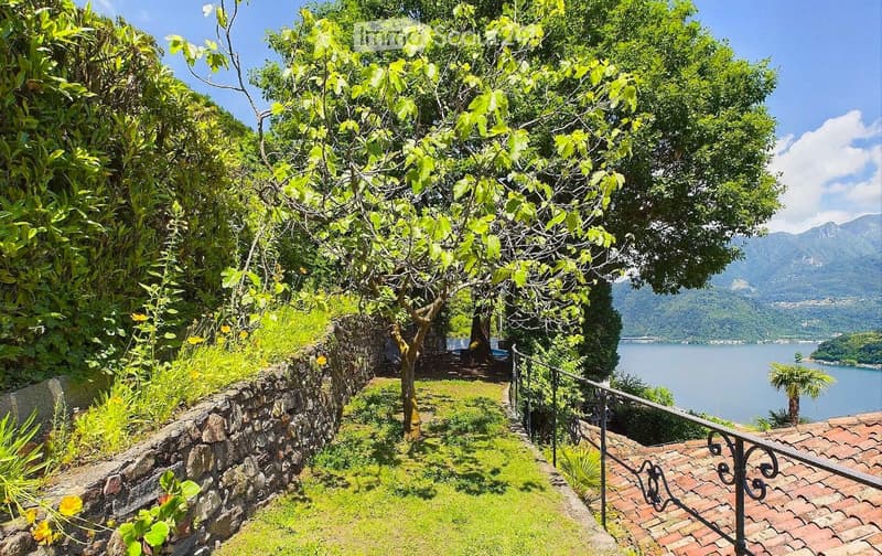 Casa Miralago in posizione esclusiva (3)