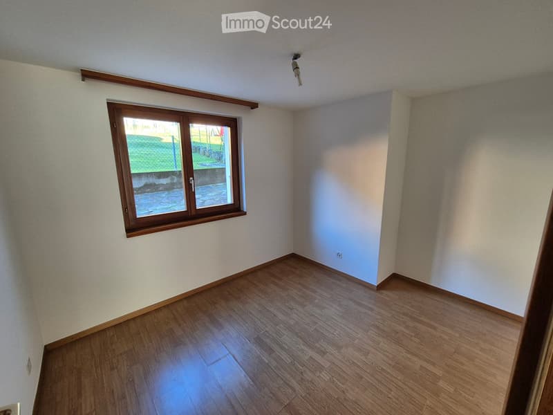 Wohnung zu vermieten in einer sehr ruhigen Wohngegend (4)