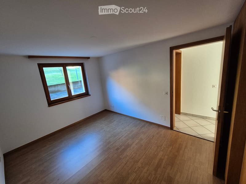 Wohnung zu vermieten in einer sehr ruhigen Wohngegend (3)