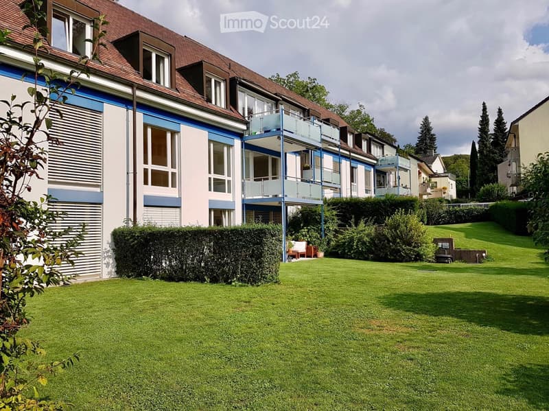 Appartement ensoleillé et spacieux de 4,5 pièces à Bettingen/Basel-Stadt (1)