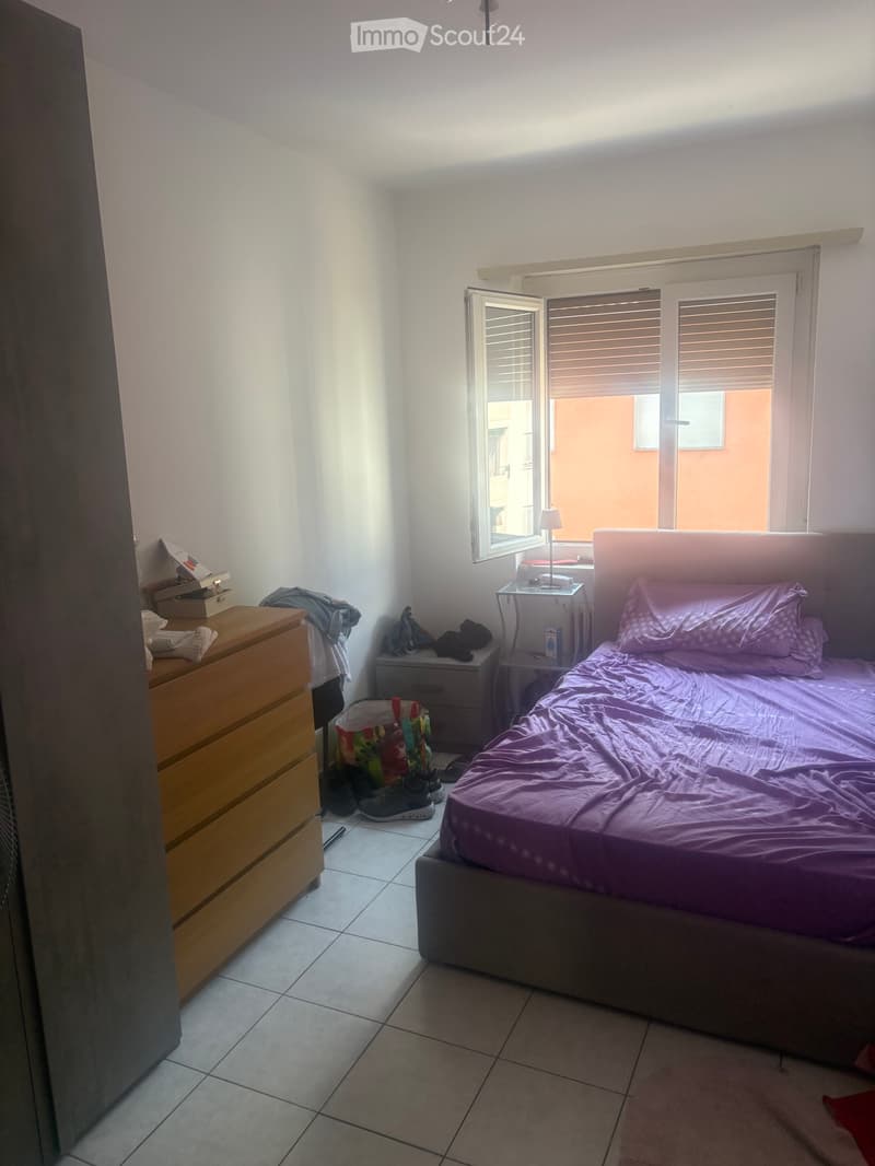 Sous-locataire à partir du 1er octobre (2)