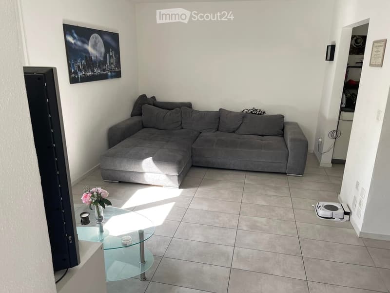 Renting a large room in an independent house with a garden (2)