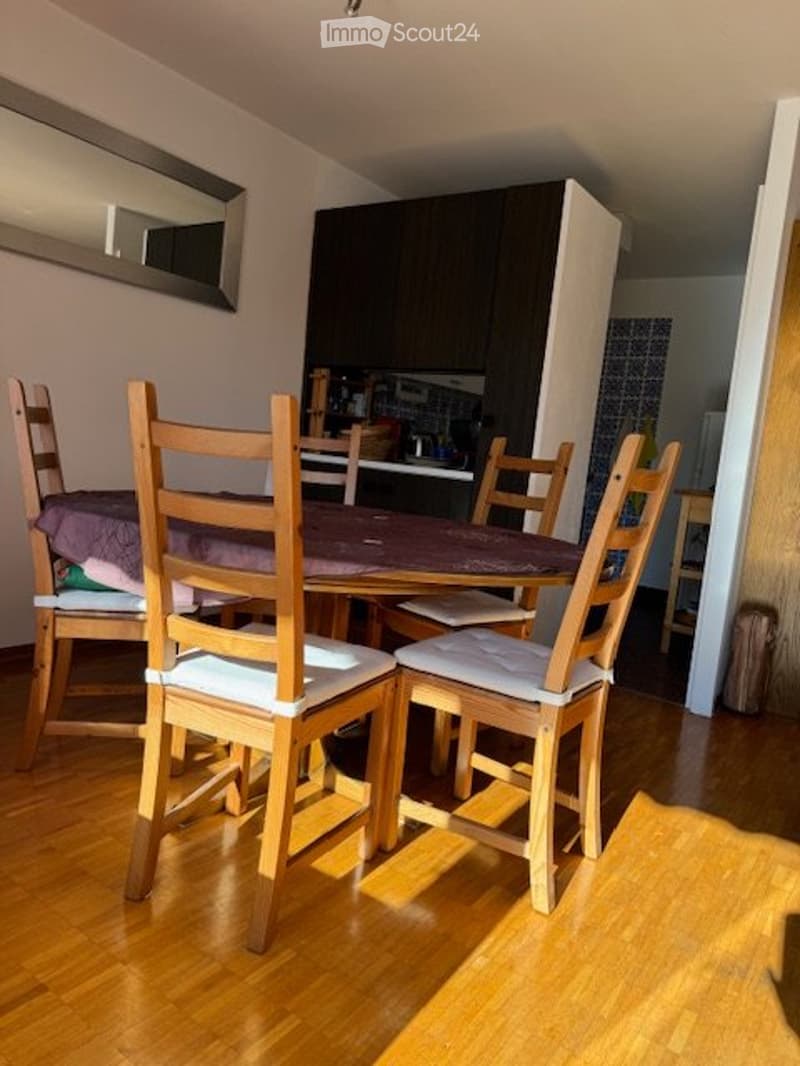 Room in bright apartment in Gland - Available (3)