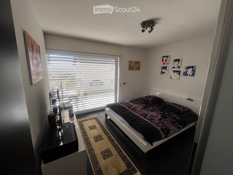Sale of a bright 3.5-room apartment in Villa Luganese (2)