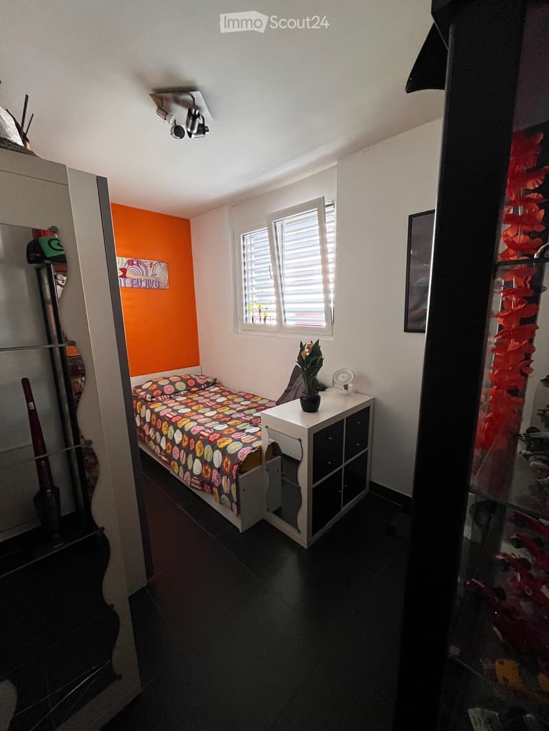 Sale of a bright 3.5-room apartment in Villa Luganese (4)