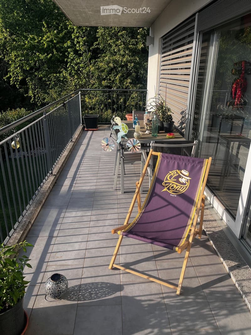 Sale of a bright 3.5-room apartment in Villa Luganese (3)