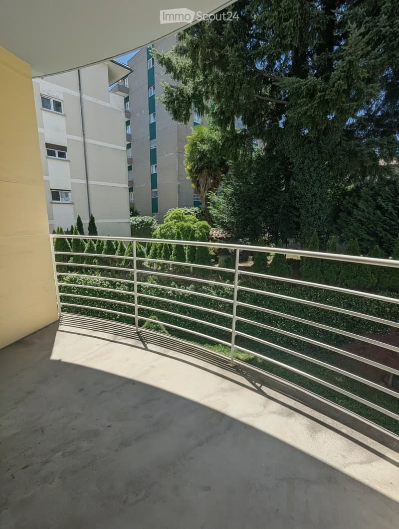 Geräumiges 1.5-Zimmer-Wohnung in Lugano-Besso (5)