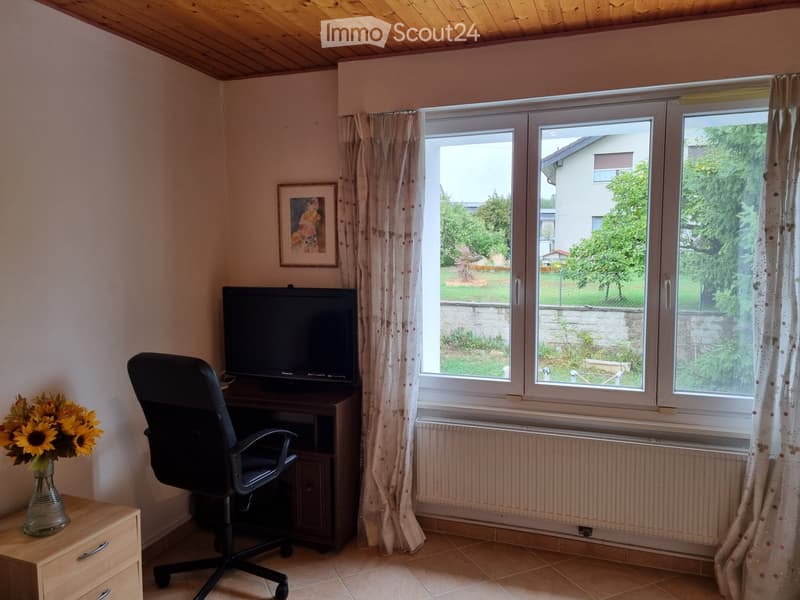 Chambre meublée à louer dans une villa (4)