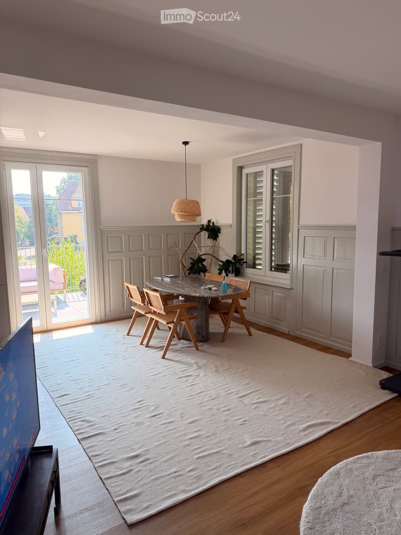 Stilvolle 4.5-Zimmer-Altbauwohnung 2025 neu saniert (2)
